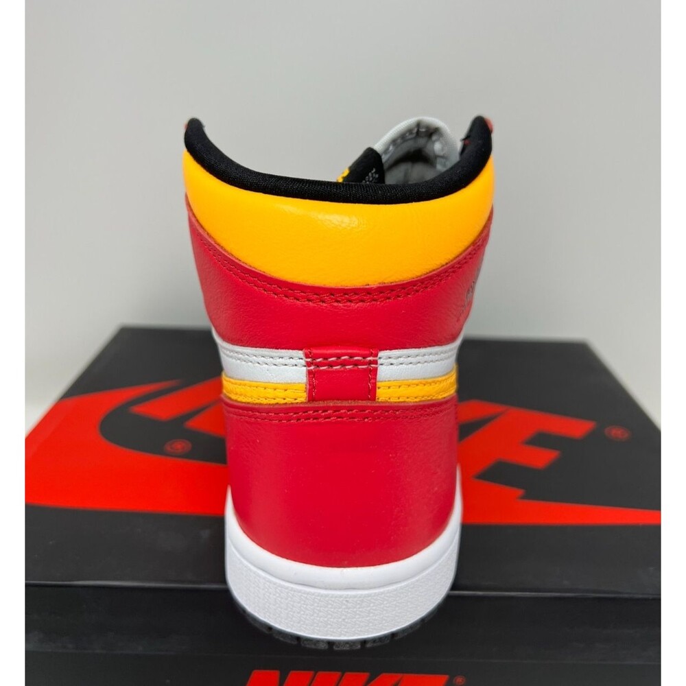 Size 5 - Air Jordan 1 Retro High OG Light Fusion Red Shoes 555088-603 - Picture 5 of 7